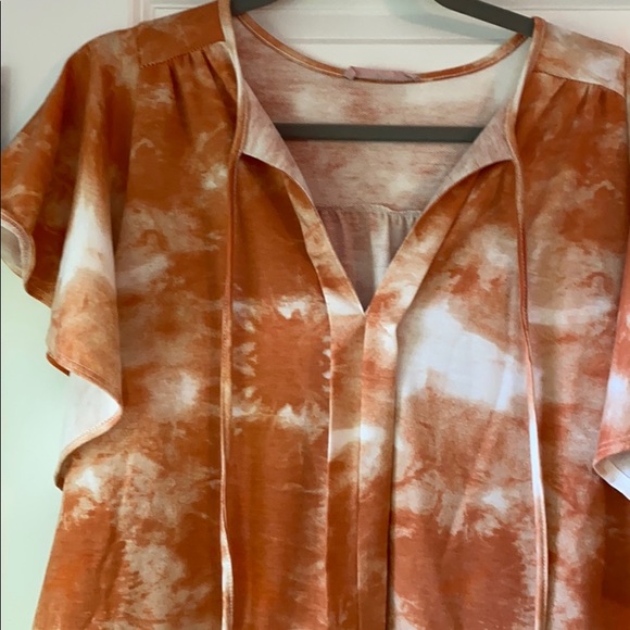 Ruthie Grace- Tie Dye shirt with flutter sleeves - Picture 2 of 6